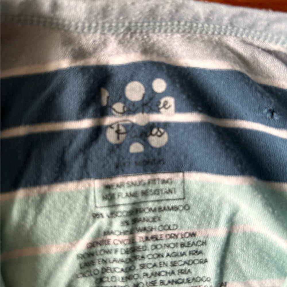 Kic Kee footed pjs - Picture 4 of 4